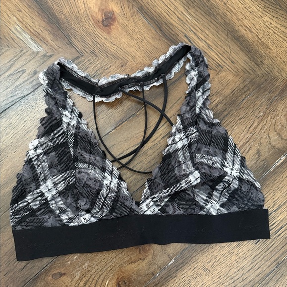 PINK Victoria’s Secret Plaid Lace Bralette - Size M - Picture 4 of 5